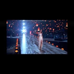 Meet your Posher, Precious